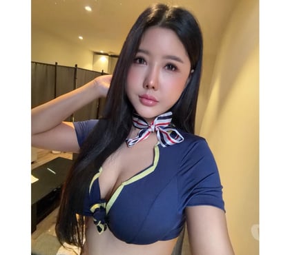  Escorts & Erotic Massage Walsall Town Centre Walsall - Photos for Naughty Taryn 😈 HOT Thai Model