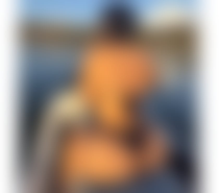 Escorts East London Gants Hill Station - East London - Photos for 🔅 Tanned Natural Beauty Brazilian Party Girl Vicky 🔅