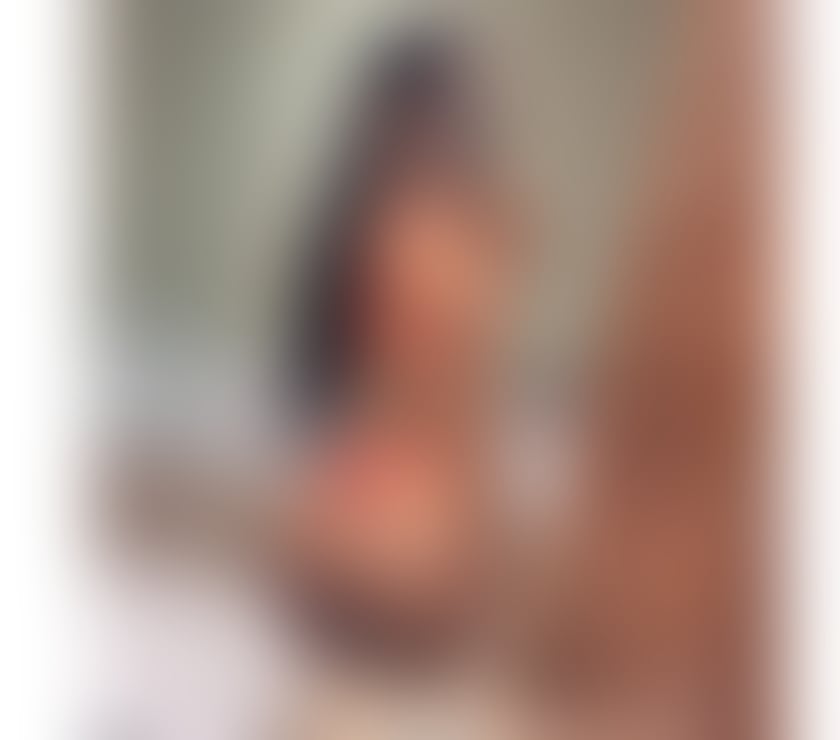 Escorts East London Gants Hill Station - East London - Photos for 🔅 Tanned Natural Beauty Brazilian Party Girl Vicky 🔅