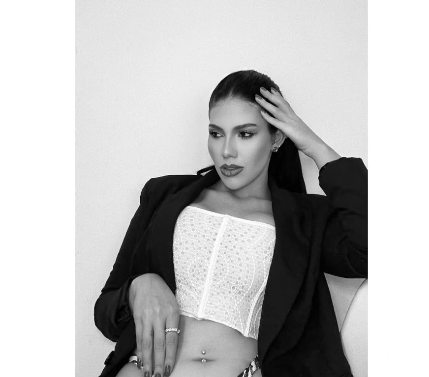 Escorts East London Canary Wharf Station - East London - Photos for 💎 Flawless Brazilian Nathalia Party girl 💎