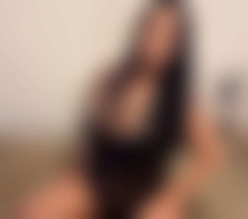 ❤️NEW❤️GIRL❤️IN❤️YOUR❤️TOWN❤️