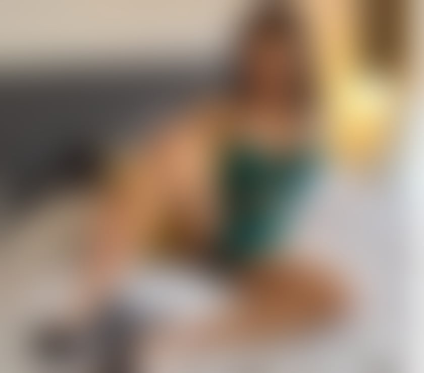 Trans Escorts Hertfordshire Welwyn Hatfield - Photos for Slim Busty Sexy Thai TS Ladyboy with a FAB Surprise in Town