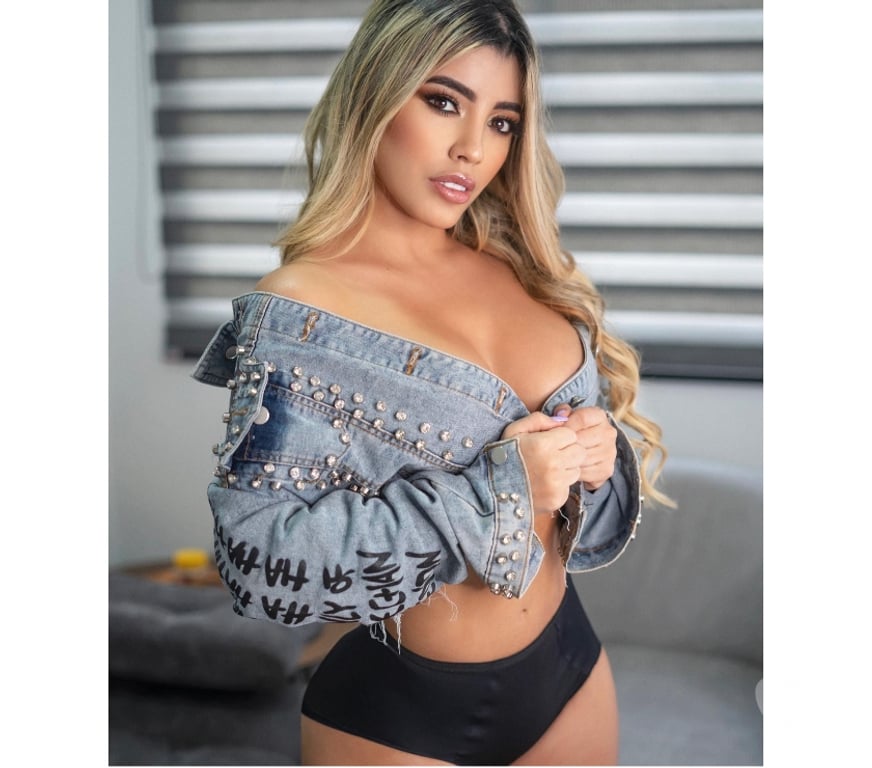 Escorts North London Enfield - Photos for Gabriella 🇧🇷 Brazilian party girl available till late