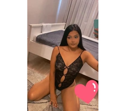 Escorts and Massages Swanscombe Dartford - Photos for MARIA💦Hot curvy party girl 🥂Incall &Outcall 💦