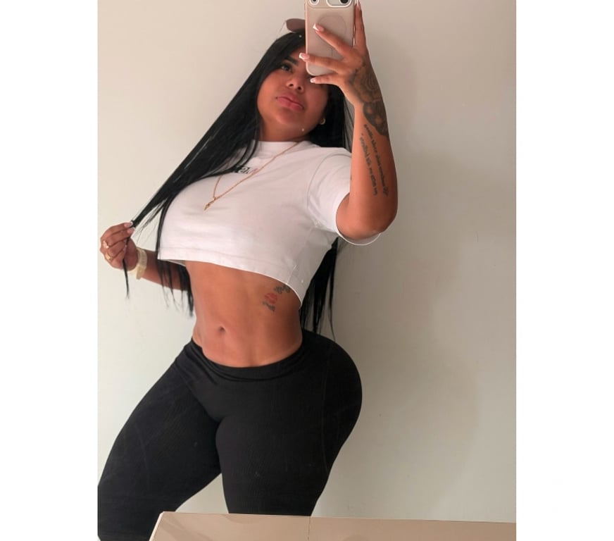 Escorts East London Walthamstow - East London - Photos for BUSTY LATINAS AVAILABLE 🔥