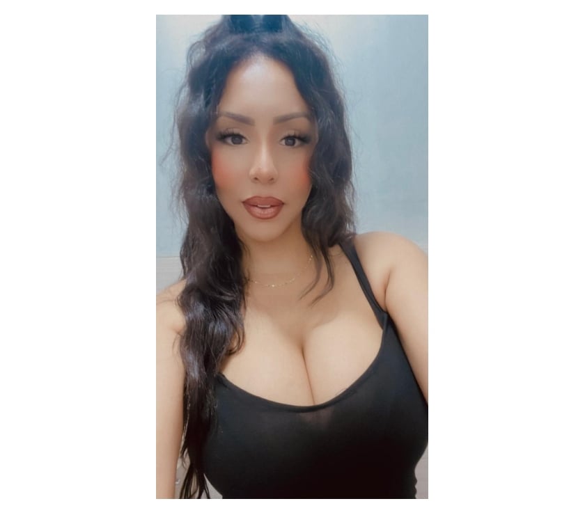 Escorts East London Highams Park - East London - Photos for 🔥LATINAS AVAILABLE TILL LATE🔥