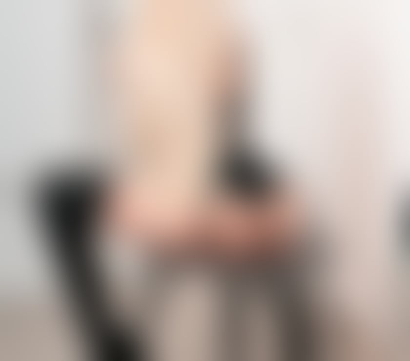 Aria Elegant & Seductive Companion in Birmingham