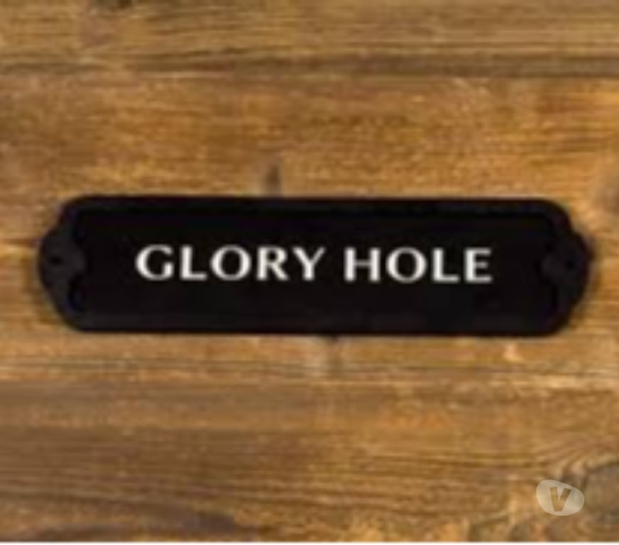 Gay Dating Norfolk Broadland - Photos for GLORY HOLE NORWICH - Expert discrete & anonymous fun offered