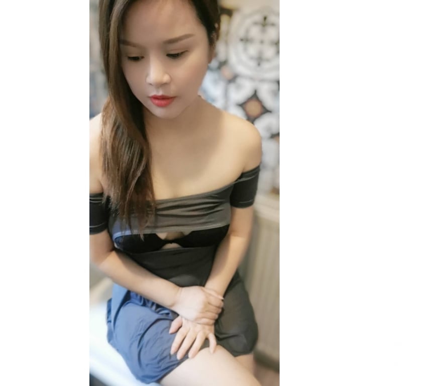 Escorts East Sussex Brighton - Photos for The best Asian companionship in Blandon💯💯💯