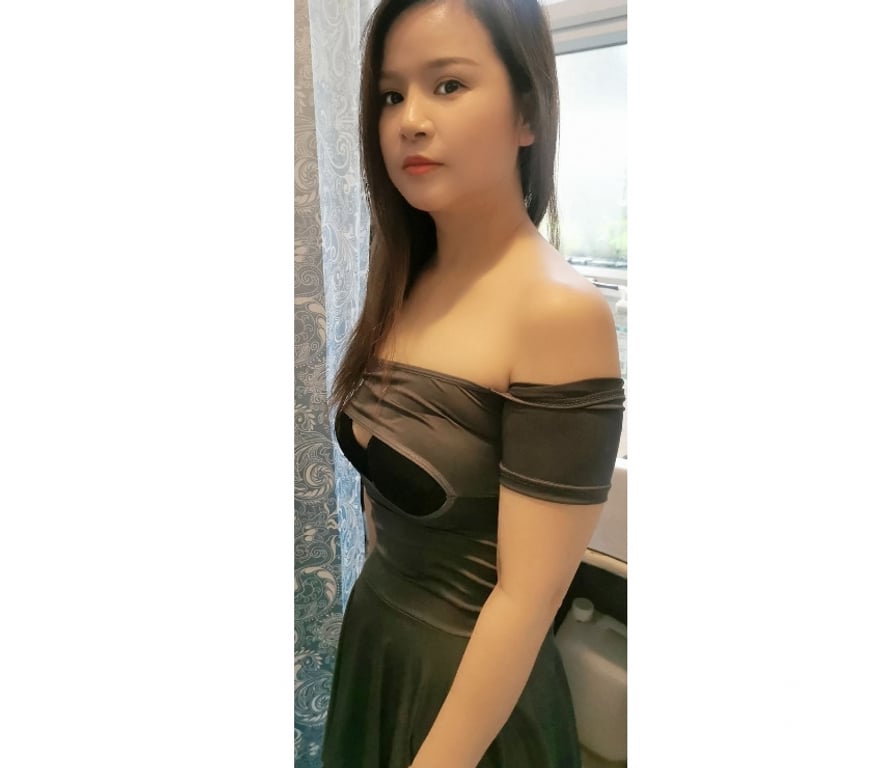 Escorts East Sussex Brighton - Photos for The best Asian companionship in Blandon💯💯💯