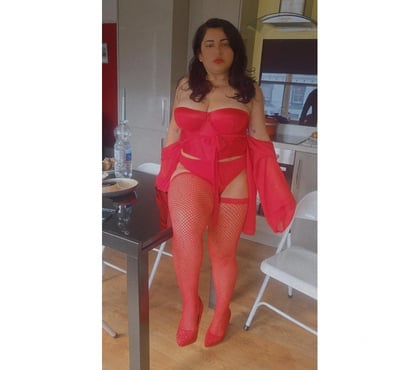  Escorts & Erotic Massage Berkeley Alford Worcester - Photos for Julie GFE Brazilian girl 👧