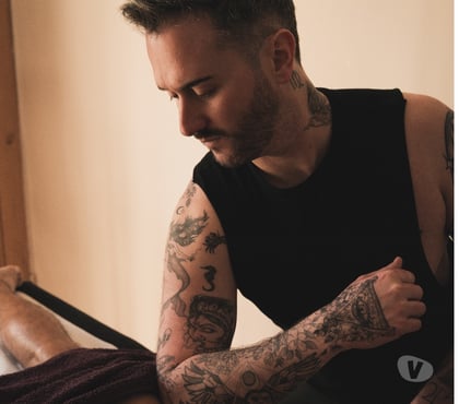  Escorts & Erotic Massage Baker Street North West London - Photos for Professional and friendly massage for men