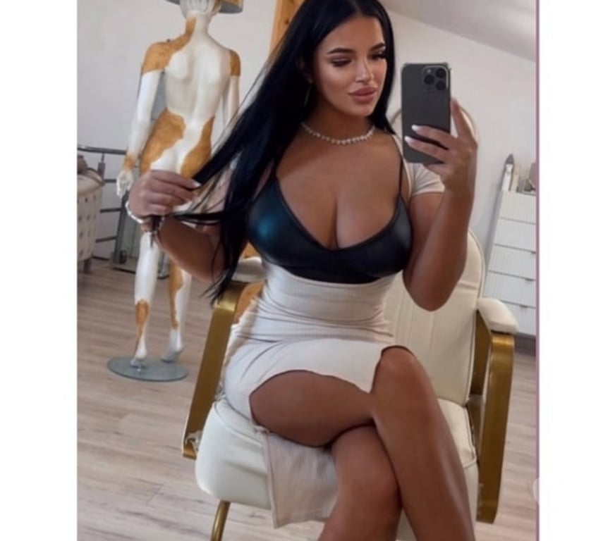 Escorts Slough Slough Town Centre - Slough - Photos for ❣️SIERRA❣️NEW PARTY BRUNEETE TOP LATINA