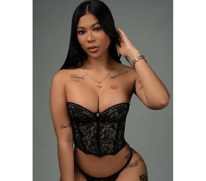 Escorts Enfield Lock Enfield - Photos for Valentina Suarez - here to please 💦