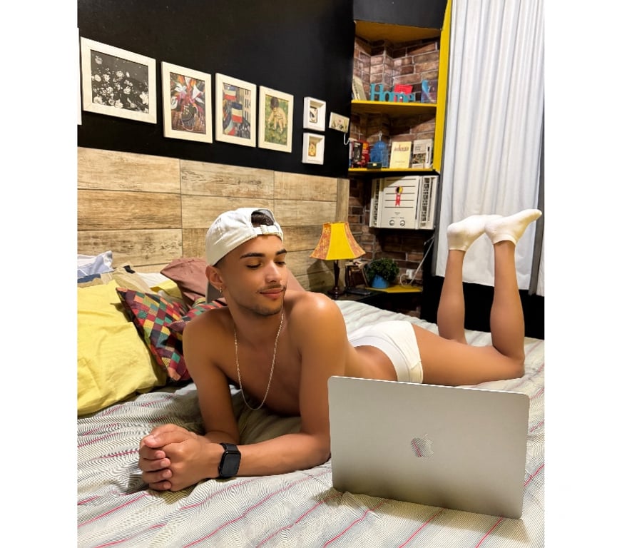  Gay massage West Yorkshire Leeds - Photos for Luís caldas BRAZILIAN 🇧🇷 🔥