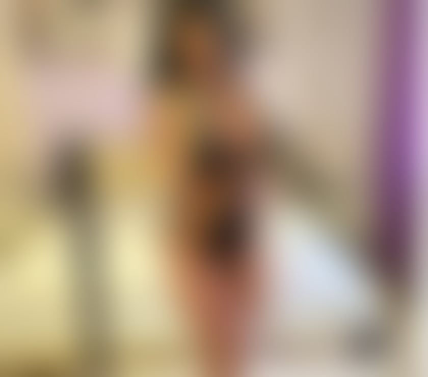 PARTY WITH ELEGANCE ❤️NEW HERE BOOK NOW