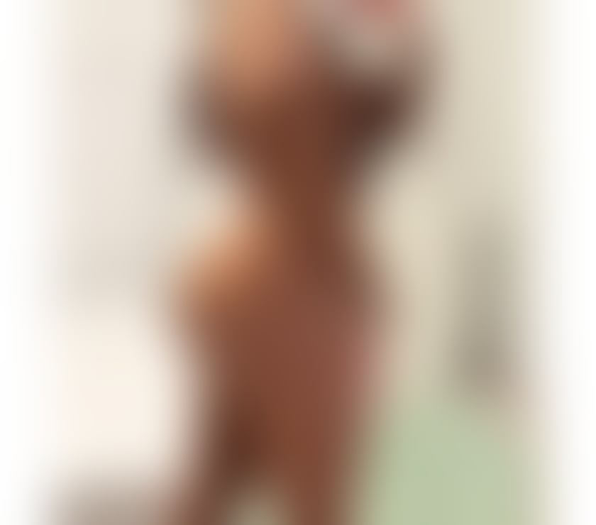 Escorts West Yorkshire Bradford - Photos for Nikaabi Escort. In Bradford 1 day- incall only