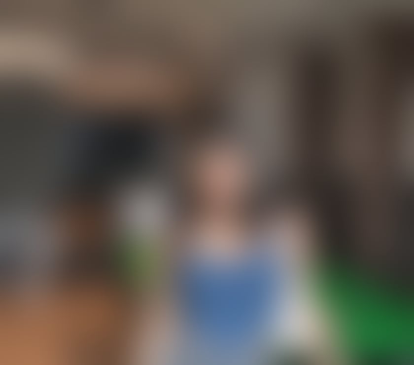 Escorts West Yorkshire Leeds - Photos for Nancy in your town message me on WhatsApp