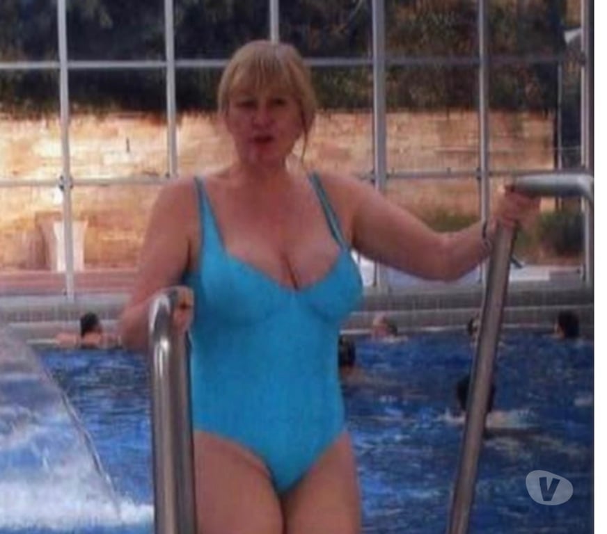 Trans Escorts Worcestershire Wychavon - Photos for Marilyn: Beautiful, mature, busty, post-op TS woman. London