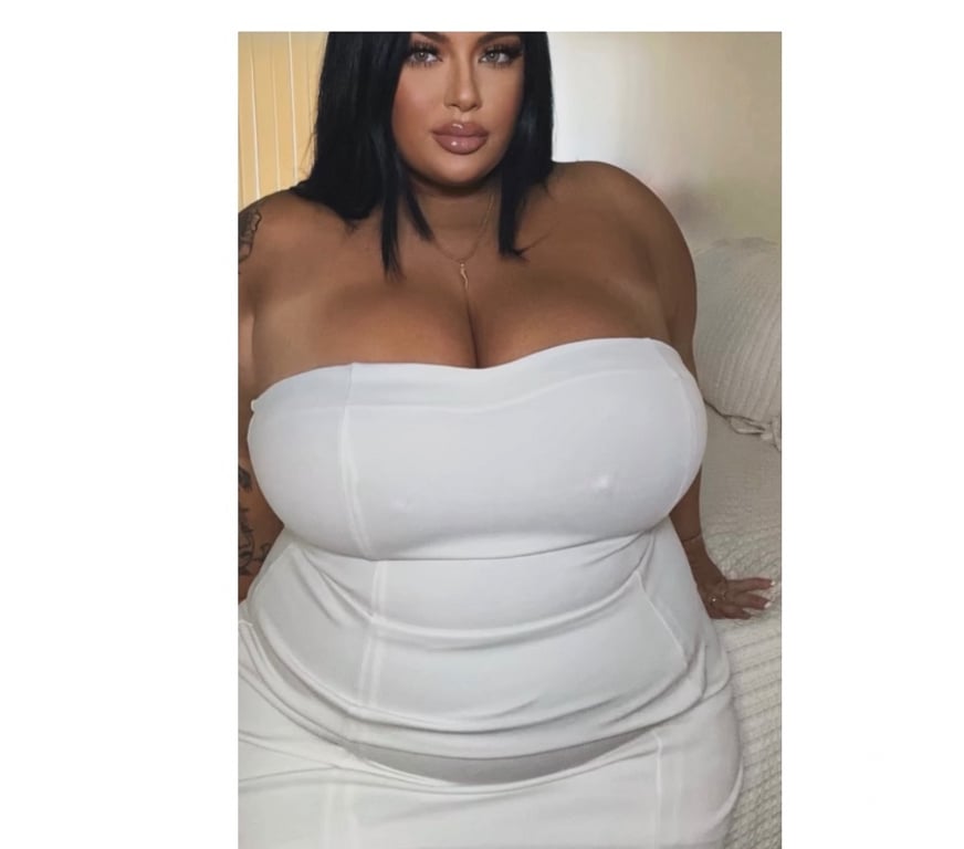 Escorts West Midlands Sandwell - Photos for NEW BIG ASS&BBW24Hi m party girl sara