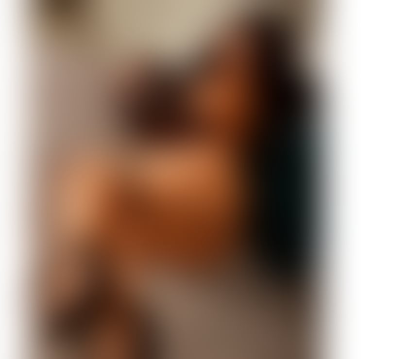 Escorts East London Canary Wharf - East London - Photos for Petite & Curvy Beauty – Discreet, Sensual & Unforgettable