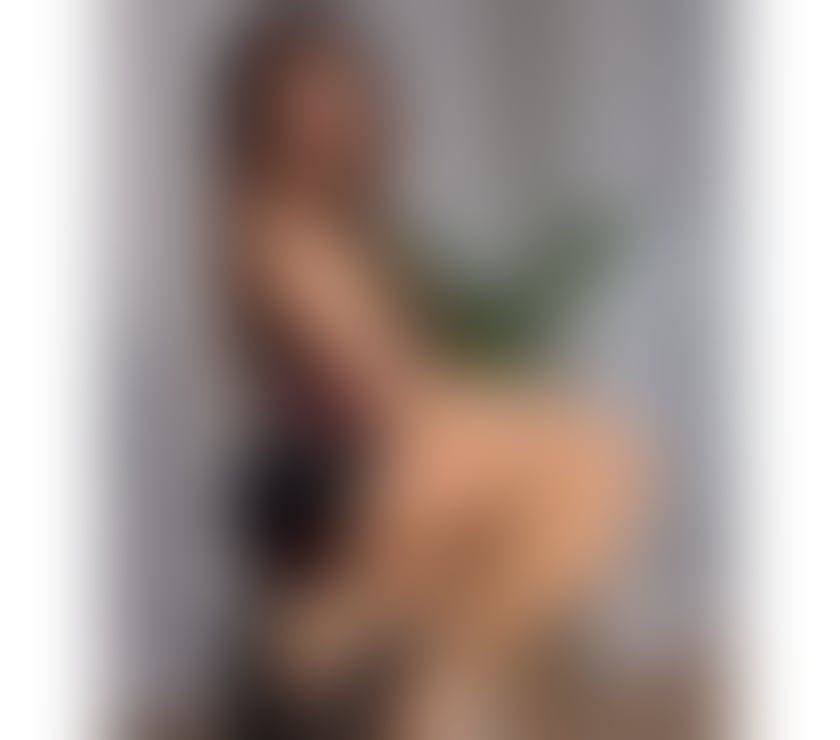 Escorts Gloucestershire Cheltenham - Photos for Elegant Companion for Discreet and Memorable Moments