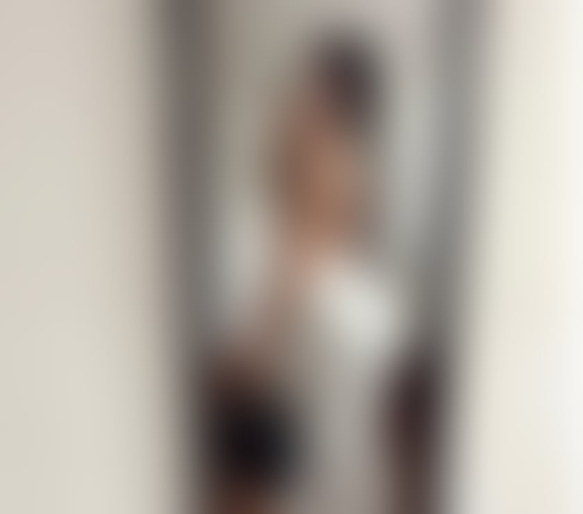  Escorts Aylesbury Buckinghamshire - Photos for SOFIA ABREU, ONLY 2 DAYS , love level A