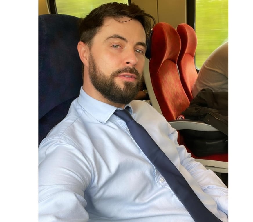  Gay massage West Yorkshire Bradford - Photos for Gay Escort Masseur available today