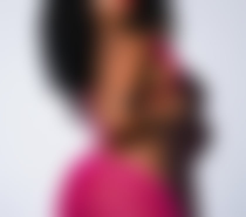 Escorts East London Newham - Photos for Black brazilian for naked massage 😋