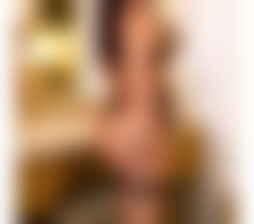 Escorts West Midlands Birmingham - Photos for Simina Milf hot girl party 24 7 Real NEW IN TOWN