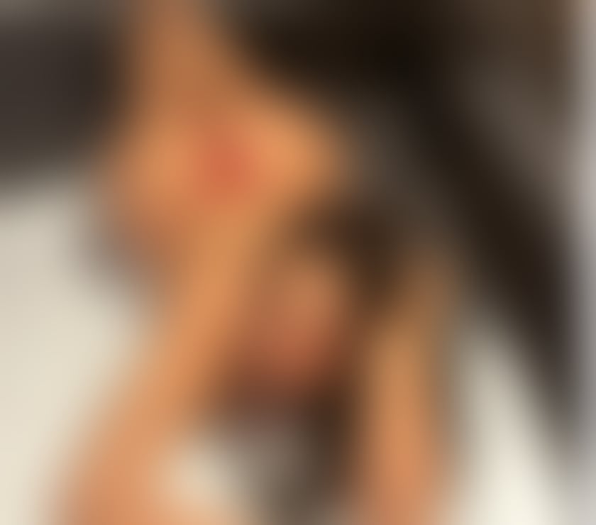 Escorts Bristol Bristol City Centre - Bristol - Photos for 🍓🍓 Bia Brazilian Curves In Bristol 🇧🇷
