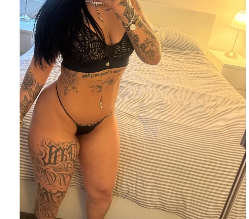 Escorts East London Leytonstone - East London - Photos for 🇵🇹 🇮🇳 Indian Portguese Amalia E11