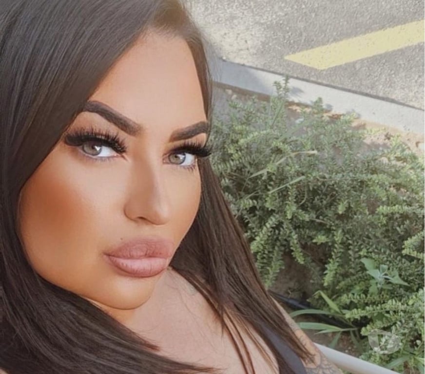 Escorts North London Edmonton - North London - Photos for Miss Nicole xxxx