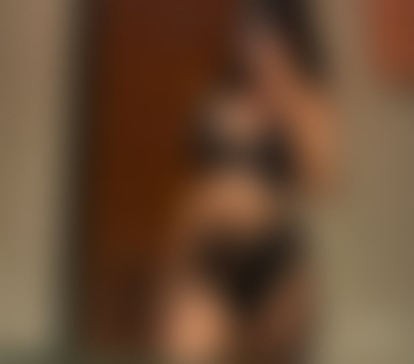 Escorts Wiltshire Swindon - Photos for Selena🌹 Mysterious🌹Seductive & 🔥Partyss 🔥