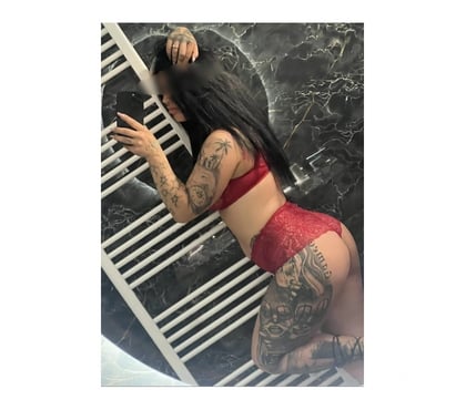  Escorts & Erotic Massage Exeter City Centre Exeter - Photos for 🥰Amira 🥰Best party 🥳 girl