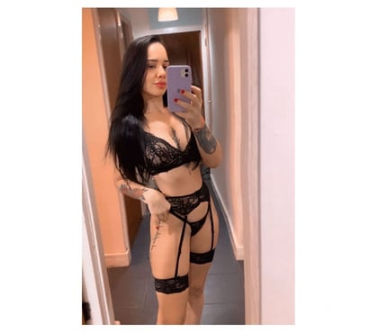  Escorts & Erotic Massage Feltham Hounslow - Photos for Sweet Curvy Treat -Feltham TW13 🍓