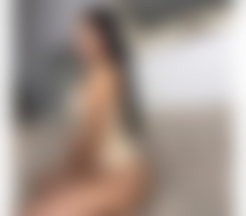 Selena🌹 Mysterious🌹Seductive 🧡