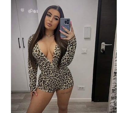 Escorts Dundee City Centre Dundee - Photos for Diana – Elegance, refinement, and unforgettable company