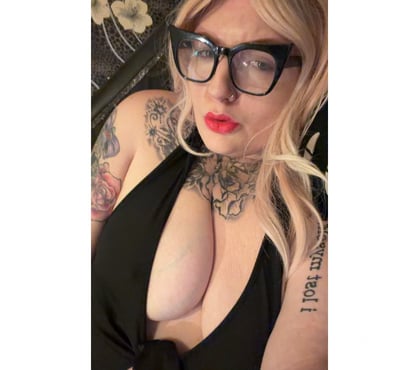 Escorts Bath Bath and North East Somerset - Photos for Curvy Bath Born Babe 🖤