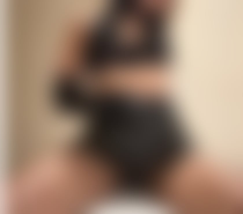 Escorts South West London West Brompton - South West London - Photos for Lara hot petite 🫦🔥