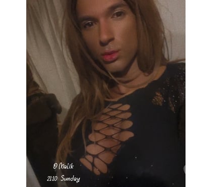 Gay escorts Reading West Berkshire - Photos for ENGLISH PAKISTANI GAY MALE CROSSDRESSER LOOKING NOW