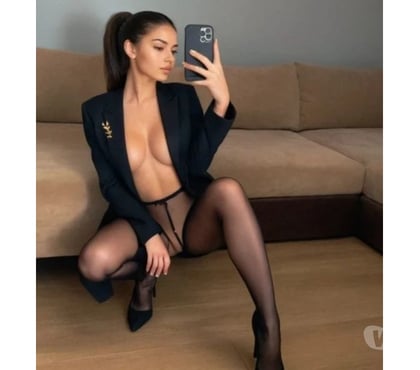 Escorts Cranford Hounslow - Photos for Discreet & Elegant 🌸 London’s Finest Companion 💫