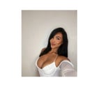 Laura New Brazilian 100% real photos .Outcall London