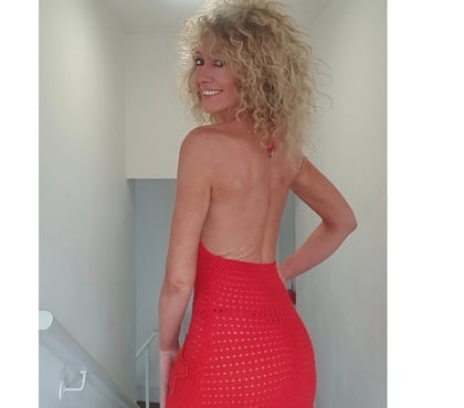 Escorts Fulham Broadway South West London - Photos for 💚🖤💚GENUINE AND AUTHENTIC 40'S 💚🖤