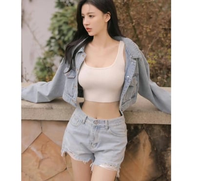  Escorts & Erotic Massage Bond Street Central London - Photos for Latest 💖 Naughty 🌹 Cute 😘 Asian Girls