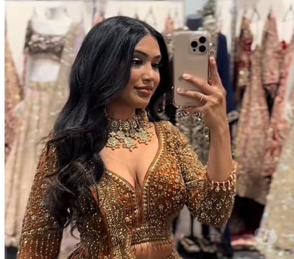 Photos for πΈVIP SERVICEπΈSIMRAN π₯³ PARTY GIRLπ₯³