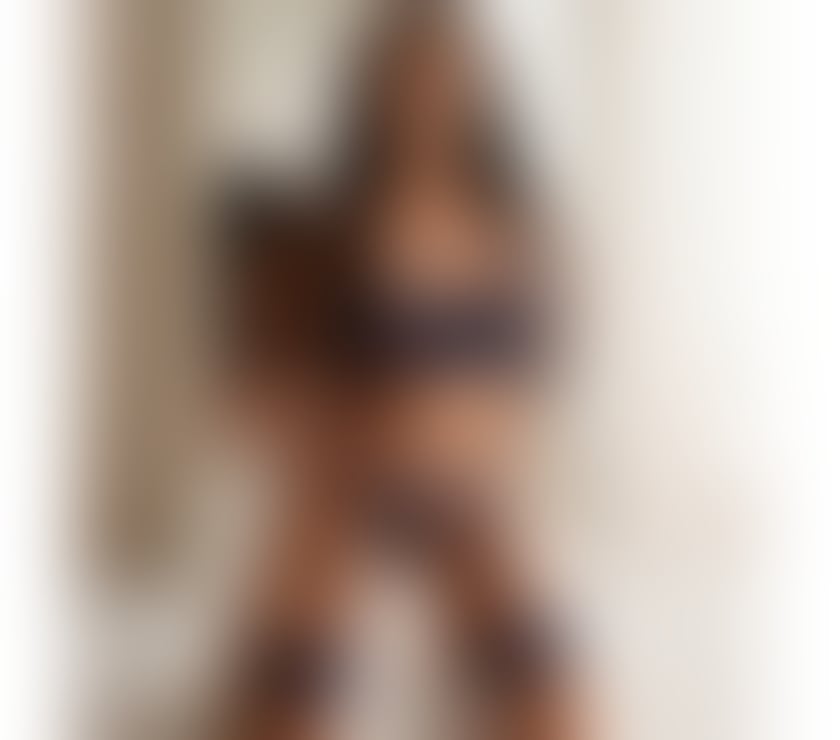 Photos for NEW 🍾Party Girl 🍾 Hot Girl🔥ONLY OUTCALL