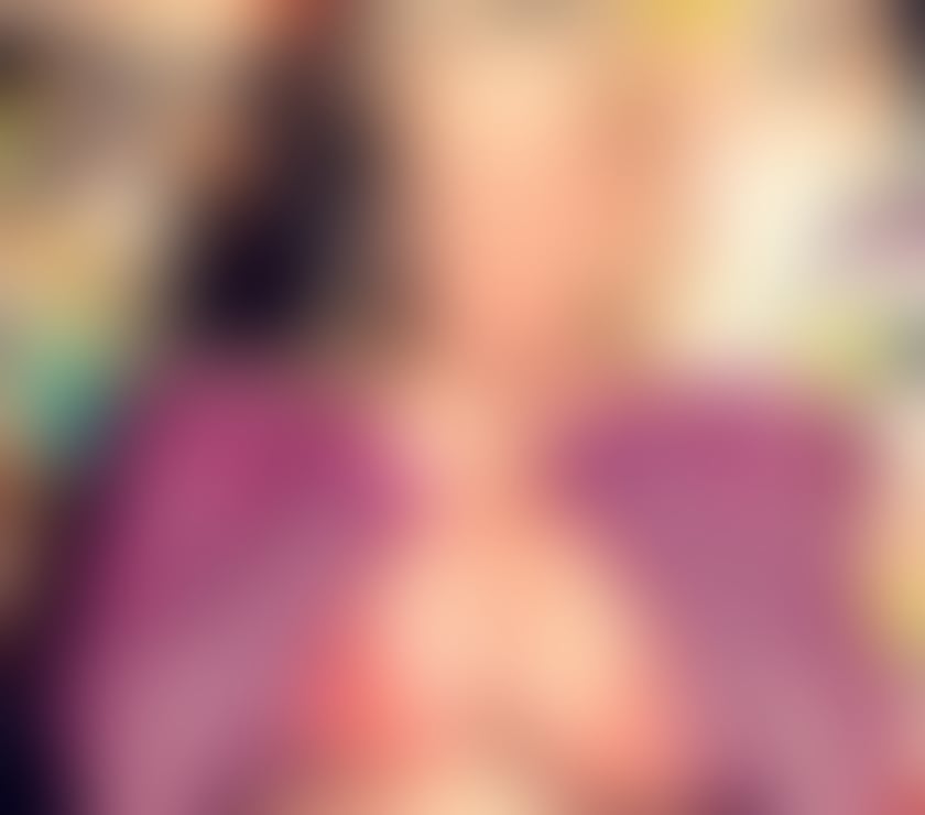 Escorts West Yorkshire Leeds - Photos for British busty blonde