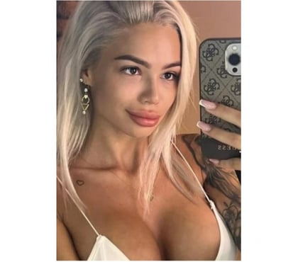 Escort Gants Hill East London - Photos for More details on WhatsApp Emma
