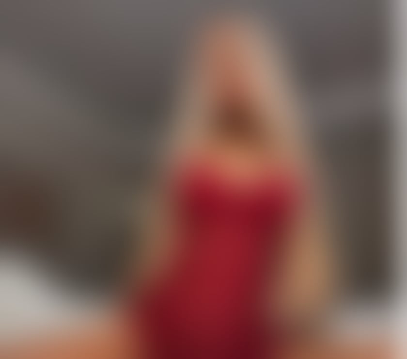  Escorts & Erotic Massage Colchester City Centre Colchester - Photos for Hi ella just arrived call me 😘